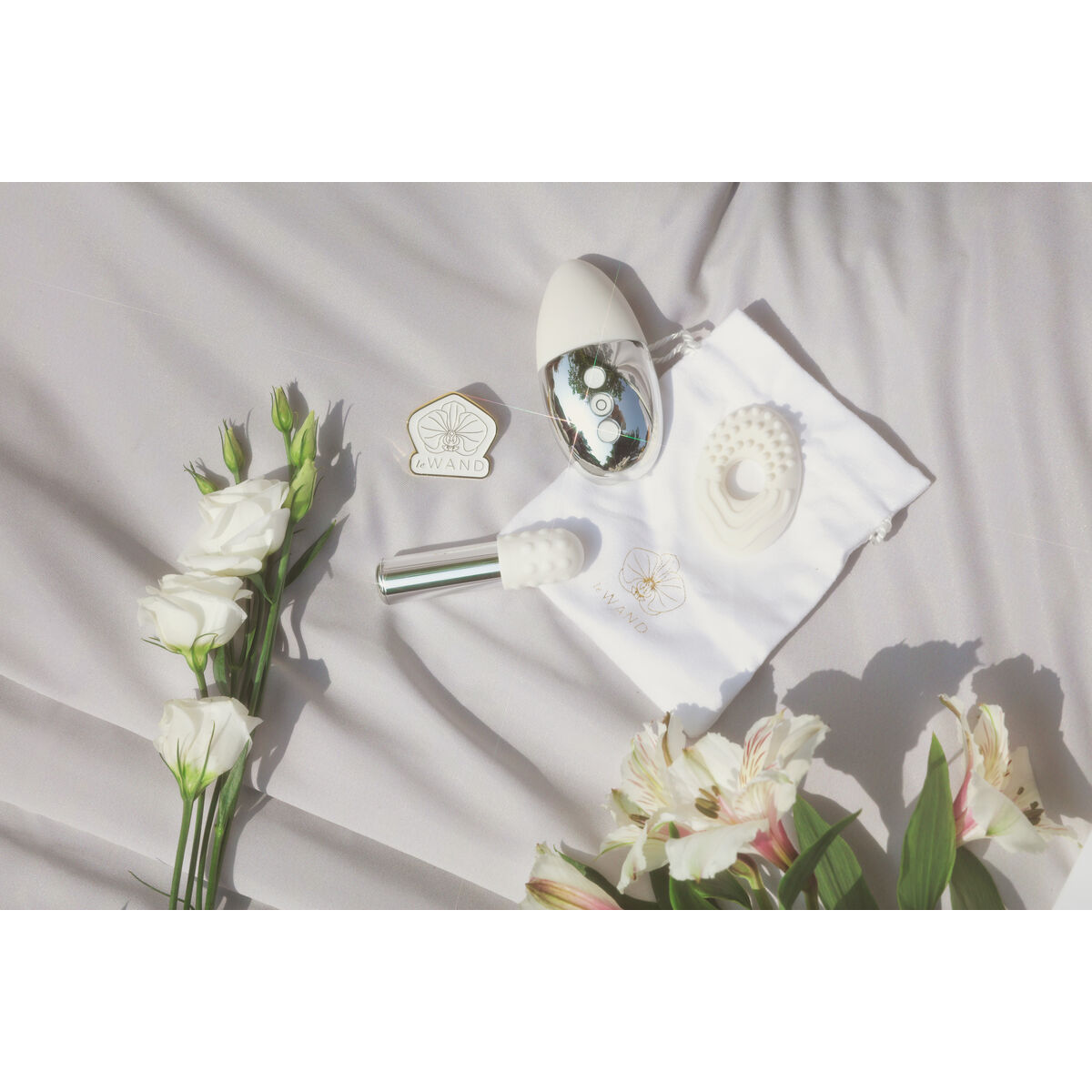 Large Pleasure Kit Le Wand Little Pleasures (6 pcs)